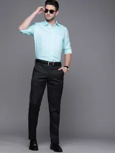 Louis Philippe Men Blue Solid Classic Fit Pure Cotton Formal Shirt