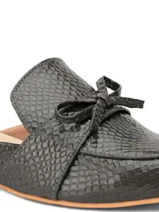 Hydes N Hues Women Black Textured Mules with Bows Flats