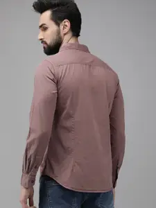 The Roadster Lifestyle Co. Men Mauve Solid Pure Cotton Casual Shirt
