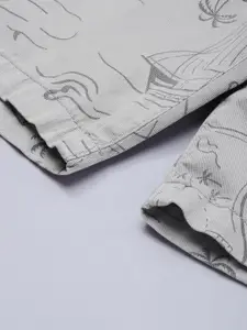 The Indian Garage Co Men Grey Printed Slim Fit Cotton Chino Shorts