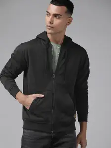 The Roadster Lifestyle Co. Men Hooded Sweatshirt