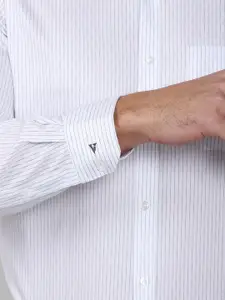 Van Heusen Men White Striped Formal Shirt