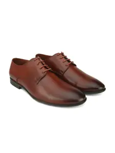 INVICTUS Men Tan-Brown Solid Formal Derbys