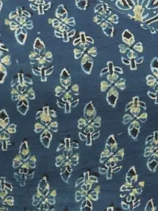 Llajja Women Turquoise Blue Printed Cotton Saree Blouse