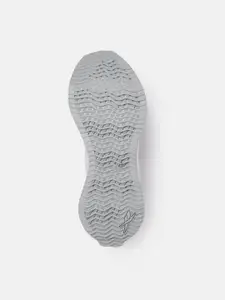 Reebok Men White Woven Design Zig Dynamica 3.0 Running Shoes