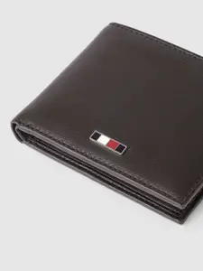 Tommy Hilfiger Men Brown Leather Two Fold Wallet