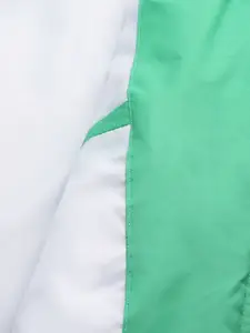 The Roadster Lifestyle Co. Men Green Solid Quilted Jacket with Detachable Hood