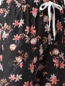 NOIRA Women Black Floral Printed Cotton Lounge Pant