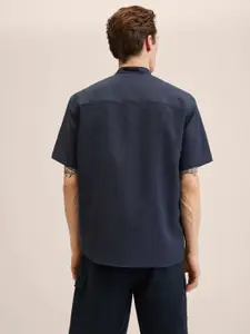 MANGO MAN Navy Blue Solid Relaxed Fit Casual Shirt