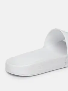 Tommy Hilfiger Men White Self Design Sliders