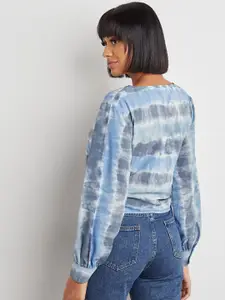 Styli Blue Tie and Dye Wrap Top with Long Sleeves