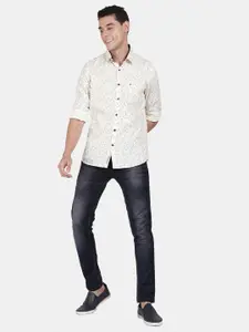 t-base Men Cream-Coloured Standard Printed Casual Shirt