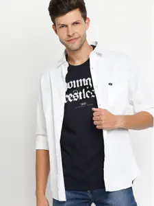 SPYKAR Men White Slim Fit Casual Shirt