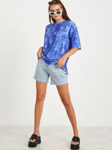 Styli Women Short Sleeve Tie and Dye Oversized Longline T-shirt