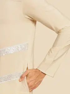KISAH Men Cream-Coloured Flared Sleeves Thread Work Kurta
