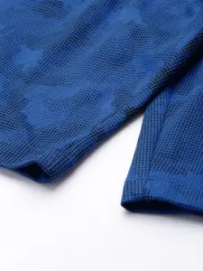 The Indian Garage Co Men Blue & Black Geometric Printed Shorts