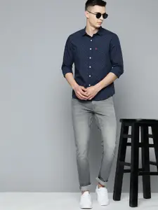 Levis Men Slim Fit Geometric Printed Casual Shirt