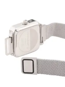 DressBerry Women Blue Patterned Analogue Watch MFB-PN-PF-DK2919