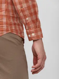 Van Heusen Sport Men Orange Checked Cotton Slim Fit Casual Shirt