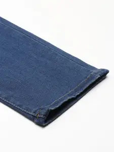 Flying Machine Men Blue Michael Slim Tapered Fit Mid Rise Light Fade Stretchable Jeans