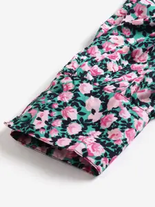 plusS Women Green & Pink Floral Printed Casual Shirt