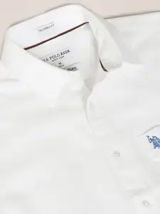 U.S. Polo Assn. U S Polo Assn Men White Embroidered Tailored Fit Pure Cotton Casual Shirt