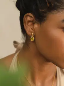 SHAYA Gold-Toned Contemporary Studs Earrings