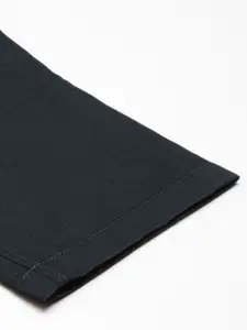 Van Heusen Sport Men Solid Slim Fit Mid-Rise Trousers