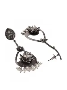 DASTOOR Silver-Toned Contemporary Drop Earrings