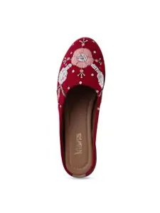 Kiana House Of Fashion Women Red & Pink Printed Leather Ethnic Mules Flats