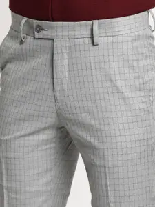 Turtle Men Grey Textured Skinny Fit Trousers