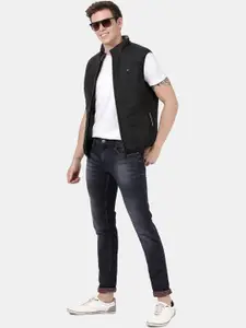 t-base Men Black Windcheater Padded Jacket