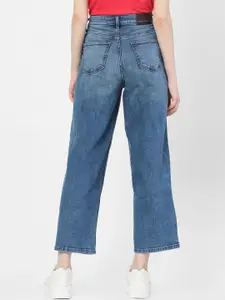 Vero Moda Women Blue High-Rise Light Fade Wide Leg Stretchable Jeans