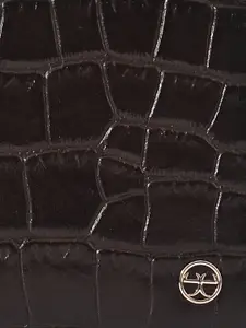 Eske Men Brown Textured Leather Zip Around Wallet