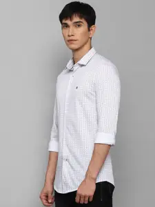 Louis Philippe Sport Men White Slim Fit Grid Tattersall Checks Printed Casual Shirt