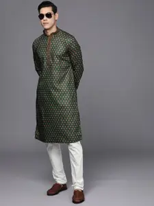 Manyavar Men Green Floral Printed Kurta with Churidar