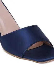 SHUZ TOUCH Blue Block Sandals