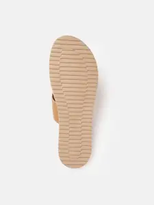 Van Heusen Woman Textured Open Toe Flats