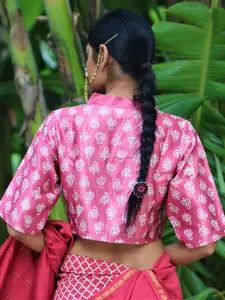 Chidiyaa Women Pink & White Blockprinted Saree Blouse