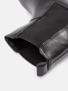 Roadster Women Black Solid Mid-Top Chelsea Boots