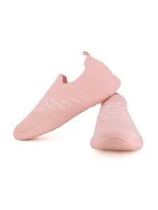 Sparx Women Peach-Coloured Mesh Running Non-Marking Shoes