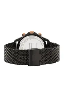 Tommy Hilfiger Men Black Dial & Stainless Steel Textured Straps Analogue Watch