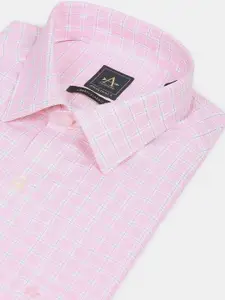 Arrow Men Pink Checked Cotton Formal Shirt