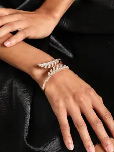 SOHI Women Gold-Plated Antique Cuff Bracelet