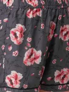 FashionRack Women Pack of 2 Grey & Charcoal Floral Print Lounge Shorts