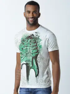 Huetrap Men White & Olive Green Printed Regular Fit Round Neck T-shirt