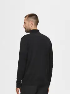 SELECTED Men Black Solid Pullover