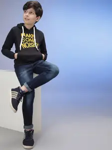 Instafab Boys Black Printed Hooded Sweatshirt