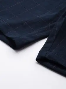 The Indian Garage Co Men Navy Blue Checked Shorts