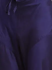 KISAH Men Grey Printed Kurta with Churidar